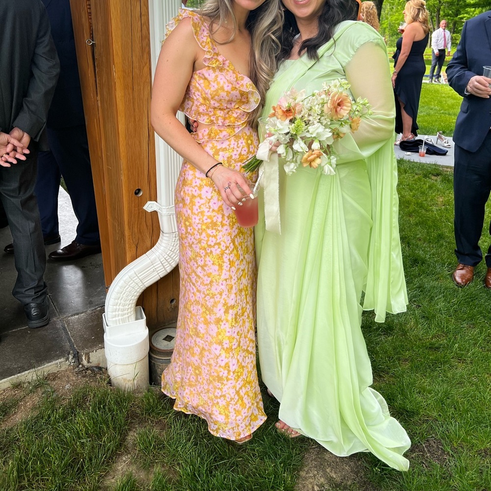 Selfie Leslie Maxi Dress - Picture 5 of 5